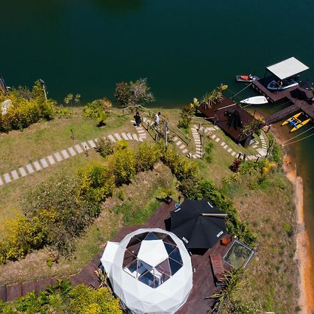 Domus Glamping Guatape Hotel ภายนอก รูปภาพ