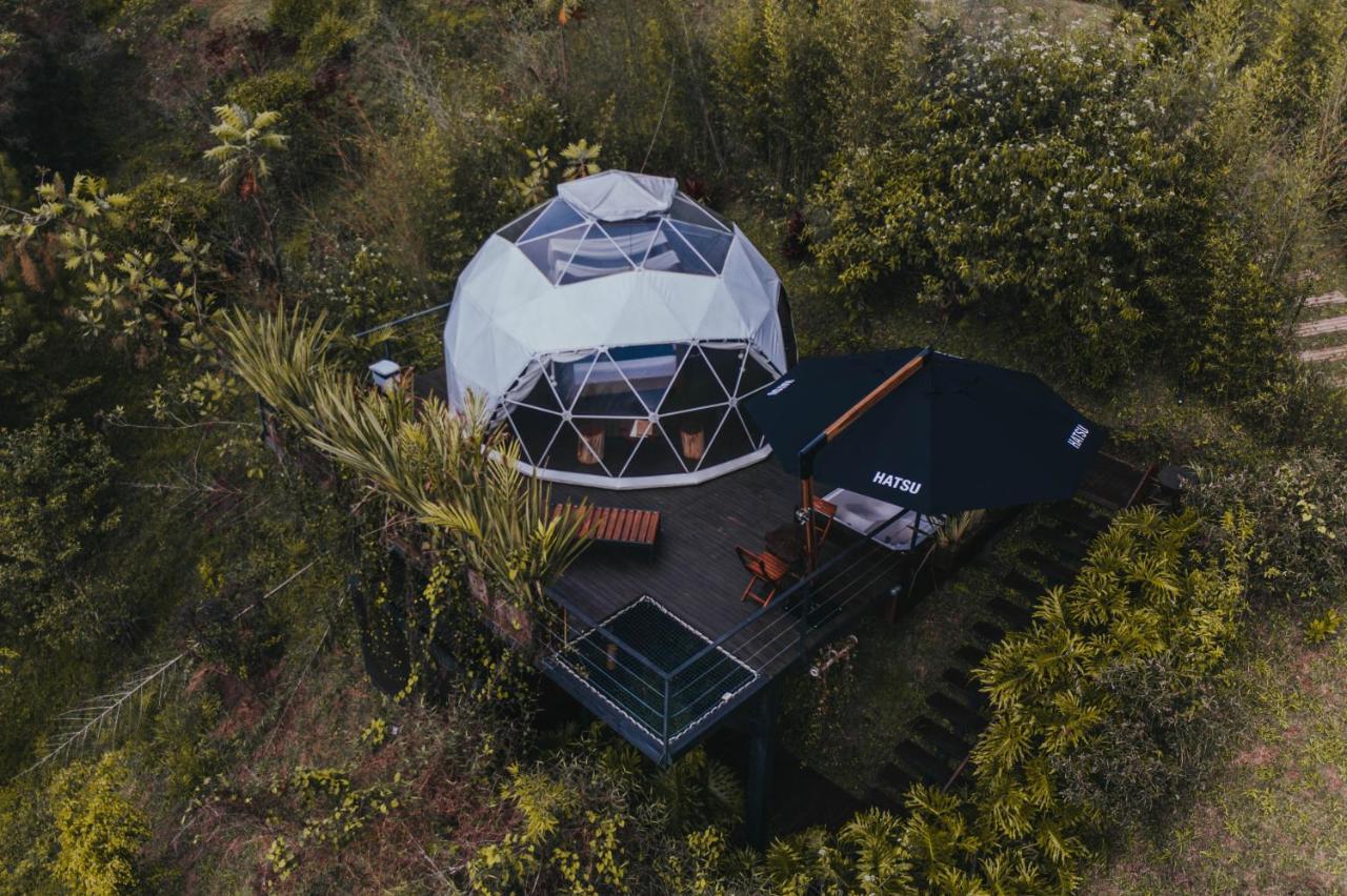 Domus Glamping Guatape Hotel ภายนอก รูปภาพ