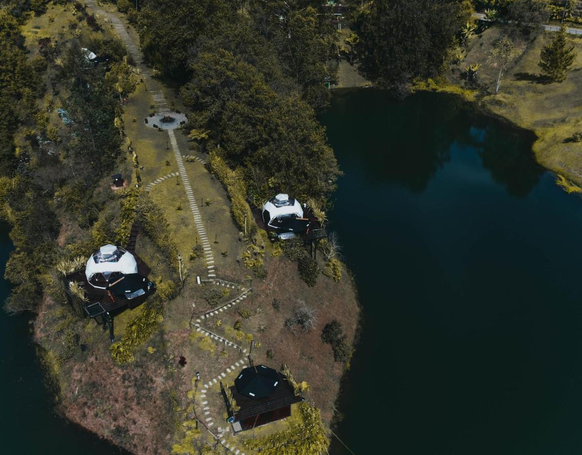 Domus Glamping Guatape Hotel ภายนอก รูปภาพ