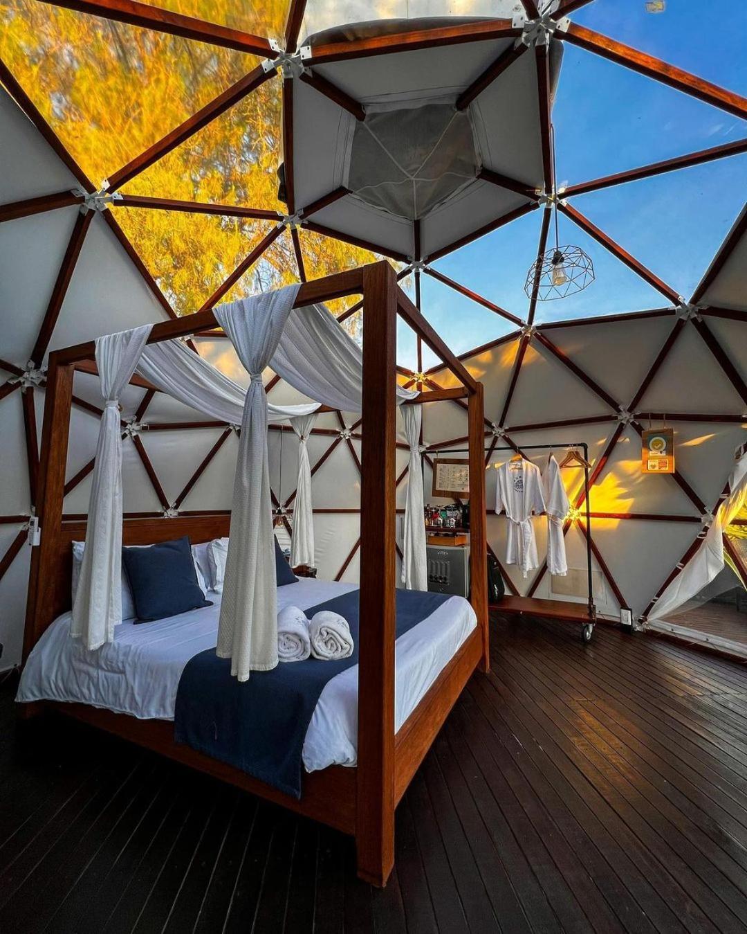Domus Glamping Guatape Hotel ภายนอก รูปภาพ