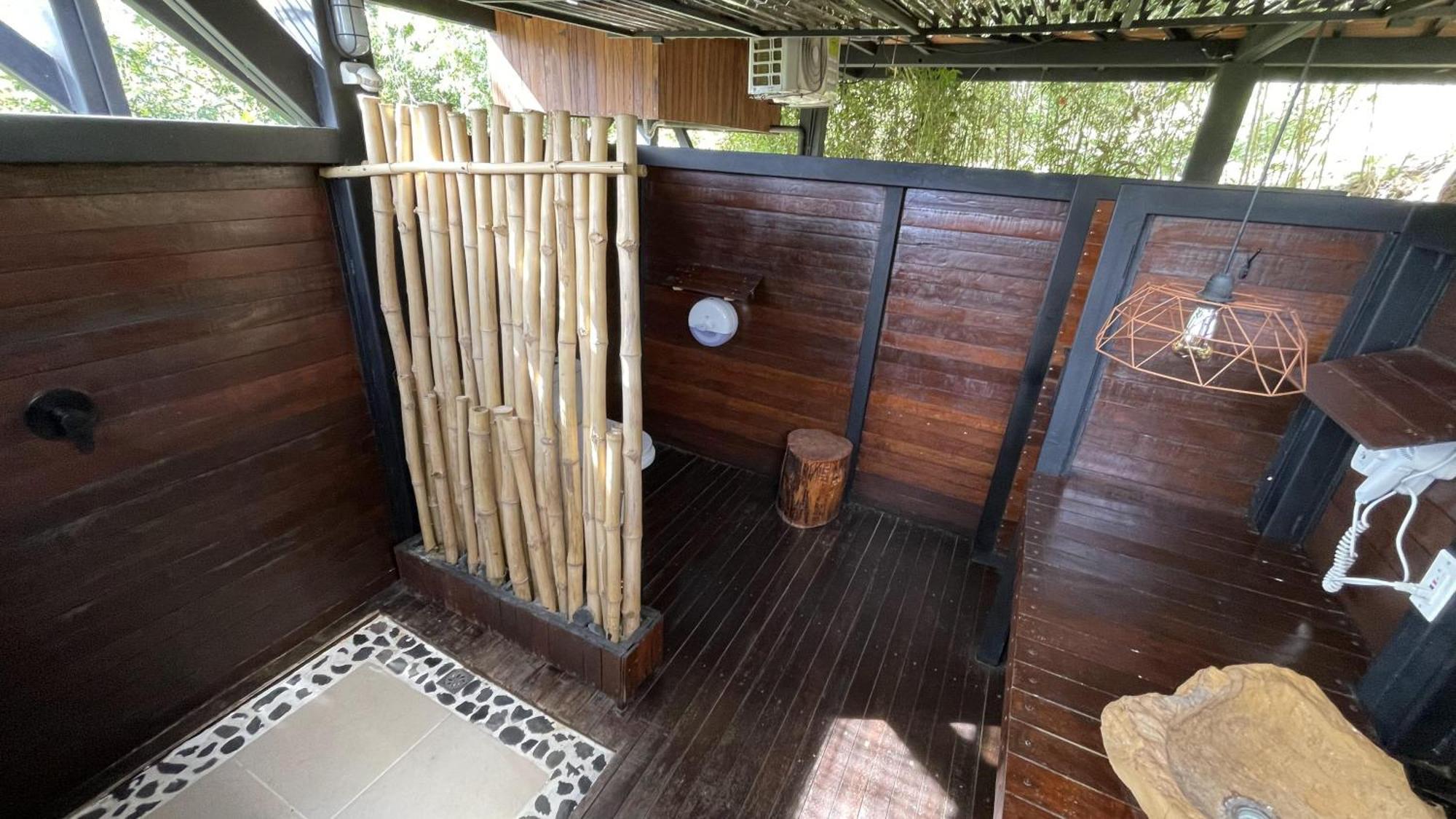 Domus Glamping Guatape Hotel ภายนอก รูปภาพ